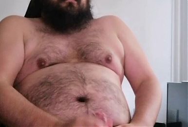 Fat chub jerking off and cums on his body